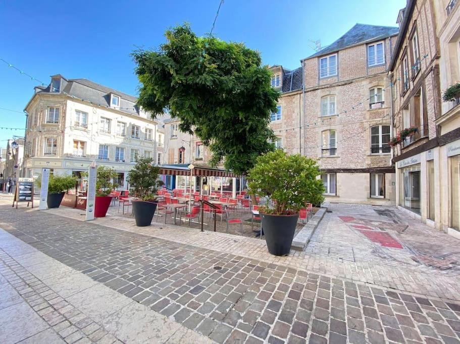 Maison Des Chenizelles Laon Exterior foto